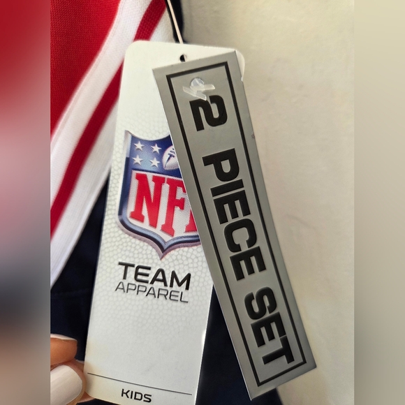 NFL New England Patriots Girls Cheerleading Set 4T NWT Football Superbowl - Picture 4 of 5